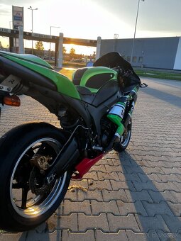 Kawasaki zx6r - 3