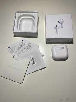 Apple AirPods Gen 4 ANC - 3