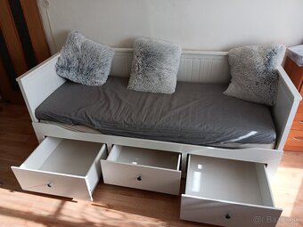 Predám rozkladaciu posteľ HEMNES - IKEA - 3