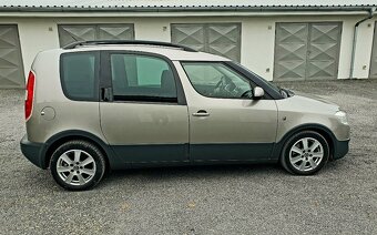 SKODA ROOMSTER SCOUT 1.9 TDI PANORAMA - 3