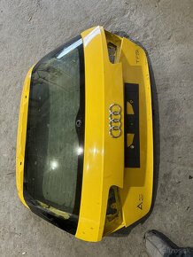 Zadná kapota Audi a3 SPORTBACK 8V3827338 - 3