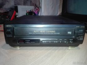 VHS videoprehrávače a videorekordéry. AIWA. Panasonic. - 3