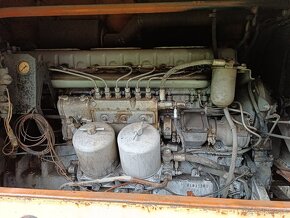 ZIL 157 D470 Diesel  s TP - 3