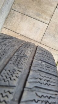 Pneu 245/40 r18 - 3