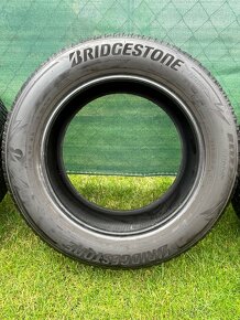 Predám zimné pneu zn: BRIDGESTONE BLIZZAK LM005, r.v:20/2022 - 3