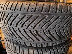 Styling 237 225/40 R18 - 3