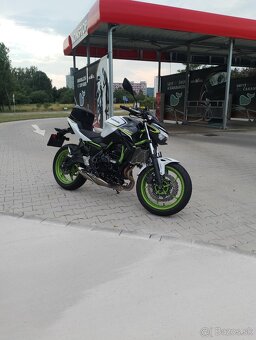 Kawasaki Z650 - 3