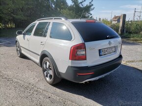 Škoda Octavia Scout 4x4 DSG kupované v SR - 3