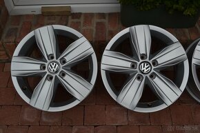 5x112 R16 Hlinikove disky Original VW Caddy - 3