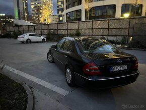 Mercedes-Benz W211 E220 - 3