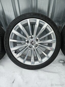 Letní alu kola Trinity 19" Škoda Superb 235/40 R19 - 3