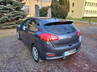 Kia Ceed 1.6 GDi benzín SVK 2014 - 3