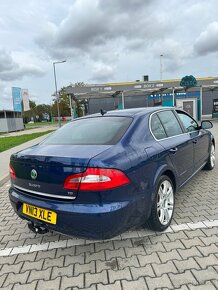 Skoda superb 2 2,0tdi 103kw dovoz GB - 3