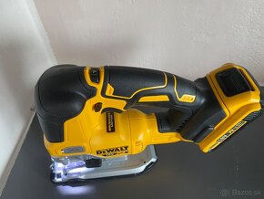 DeWALT DCS334 Akumulátorová bezuhlíková priamočiara píla - 3