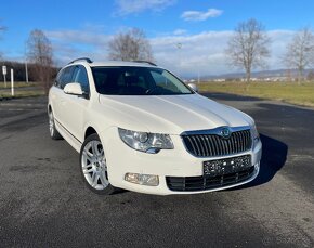 Škoda Superb Combi 2.0 TDI CR 4x4 170k Elegance - 3