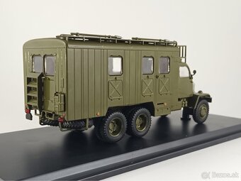 Praga V3S vojenské skriňové vozidlo 1:43 SSM - 3