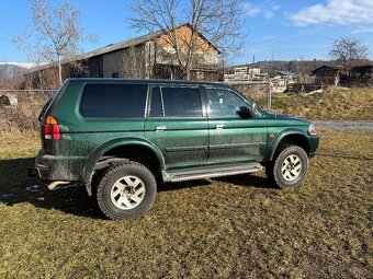 Mitsubushi Pajero sport - 3