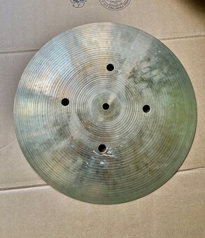 Zildjian 14" Ouick Beat hi hat. - 3