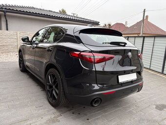 Alfa Romeo Q4 Stelvio 2.0GME AWD Bussines - 3