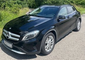 Mercedes-Benz GLA 180 - 3