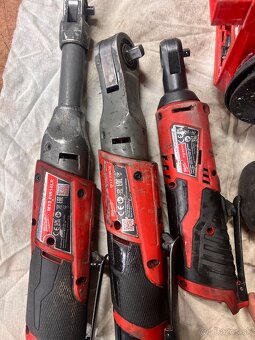 Milwaukee rázove ráčne a Hilti autoservisne náradie - 3