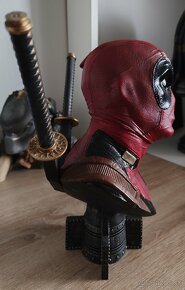 Predam bustu Deadpool 1/2 - 3