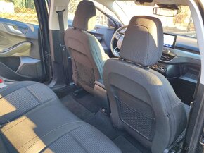 Ford Focus Titanium 1,5 - 3