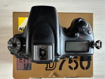 Nikon D750 - 3