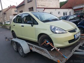 Honda jazz na náhradní díly rv. 2005 - 3