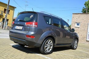 Citroën C-Crosser 2.2 HDi Exclusive,4x4, sedadiel 7 - 3