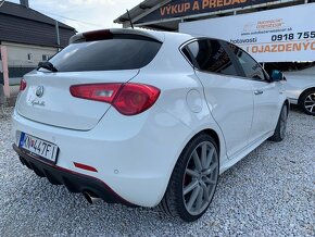 Alfa Romeo Giulietta 1.4 T MultiAir Distinctive - 3