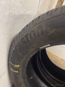 Bridgestone 235/55 R19 2022 2x=90€ - 3