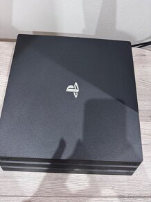 Playstation 4 pro 1TB - 3