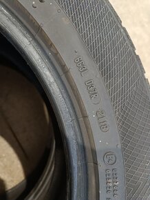 235/55R18 - 3