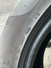 255/60 R20 zimne - 3