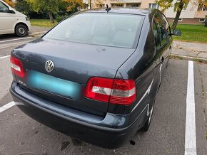 Volkswagen Polo Sedan 1,9 SDI - 3