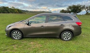 Kia Ceed SW 1,6 diesel, Platinum, 100kw, AT/7, r.v. 7/2016 - 3