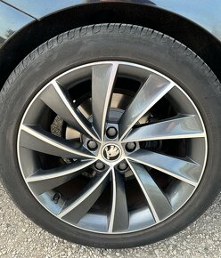 Škoda Superb R18 Pegasus+letné Pirelli 90% - 3