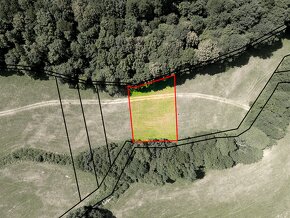 Horná Ves – 1.020 m2 POZEMOK na samote na karavan / chatku - 3