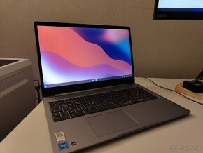 Lenovo Chromebook | 15.6 Inch | 8GB RAM | 128GB SSD - 3