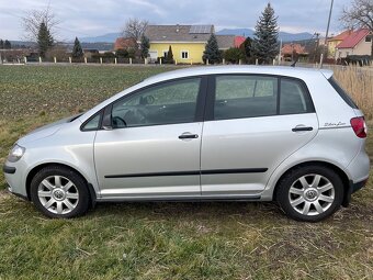 Predám VW Golf plus 1.4i benzín 59 kW r.v.2007 - 3