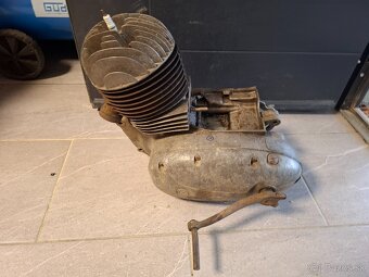 Jawa čz 175/356 motor - 3