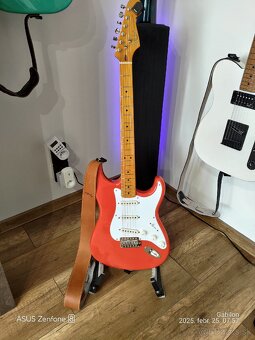 FENDER SQUIER CLASSIC VIBE 50 - 3