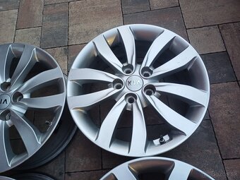 hlinikové disky org.Kia/Hyundai--7Jx17-ET-50,5--5x114,3 - 3