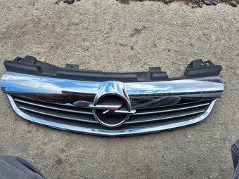 Opel Zafira B lift 2008-2010 nárazník predný - 3