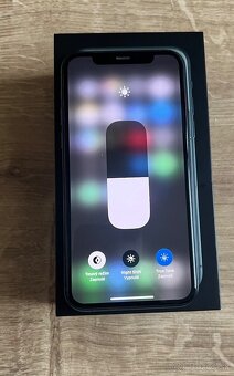 Iphone 11 Pro 256GB Midnight Green - 3