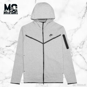 NIKE TECH FLEECE - 3