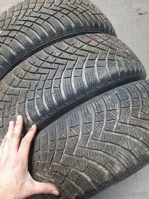 Hankook W462 Winter icept RS3 215/70 R16 100T - 3