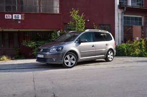 Volkswagen Touran 1.6 TDI Premium Comfortline DSG - 3