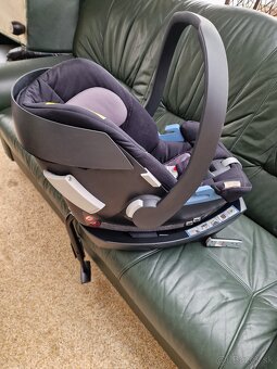 Cybex Aton 5 + isofix - 3